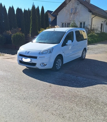 Peugeot Partner cena 25300 przebieg: 280000, rok produkcji 2014 z Brwinów małe 92